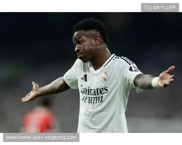 皇马维尼修斯反向启动爆射得分让全场如雷